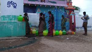 Women collecting water in India