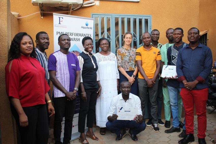 The 10 selected project leaders at the end of a training session on entrepreneurial leadership, September 17, 2021 (Ph, Forthinvestment.com)