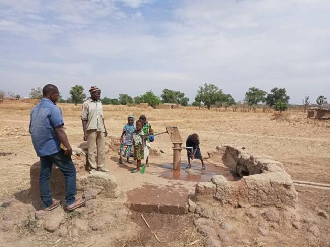 Handpump in the comme of Ouodolo (M.Kane, IRC Mali)
