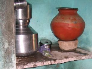 Water vessel and filter used in India