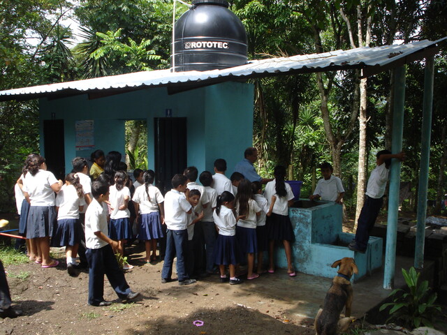 Handwashing at school in Honduras
