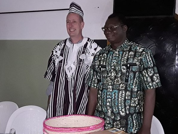 Patrick Moriarty and Aboubakar Hema, mayor of Banfora (photo Cabinet du Maire Banfora)